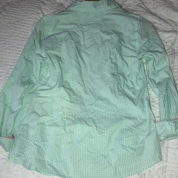 Button down - Picture 3 of 3